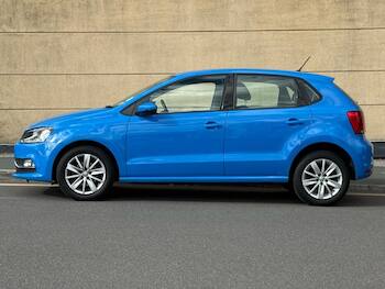 Used Volkswagen Polo 2015 for sale - 79871418: Photo