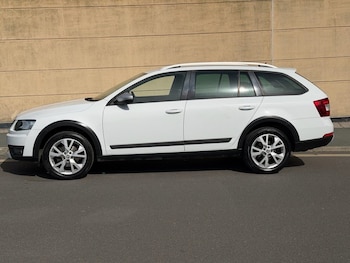 Used Skoda Octavia 2015 for sale - 78181666: Photo