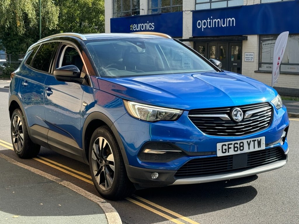 Used Vauxhall Grandland X 2018 for sale - 76068979: Photo 2