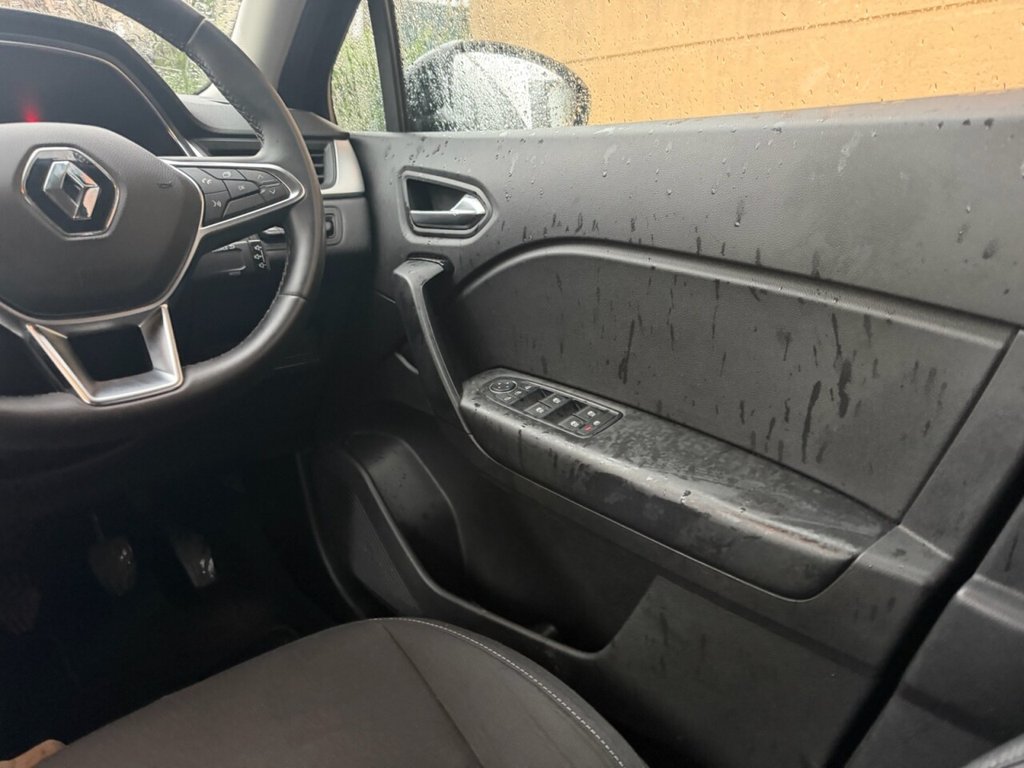 Used Renault Captur 2021 for sale - 76986310: Photo 12