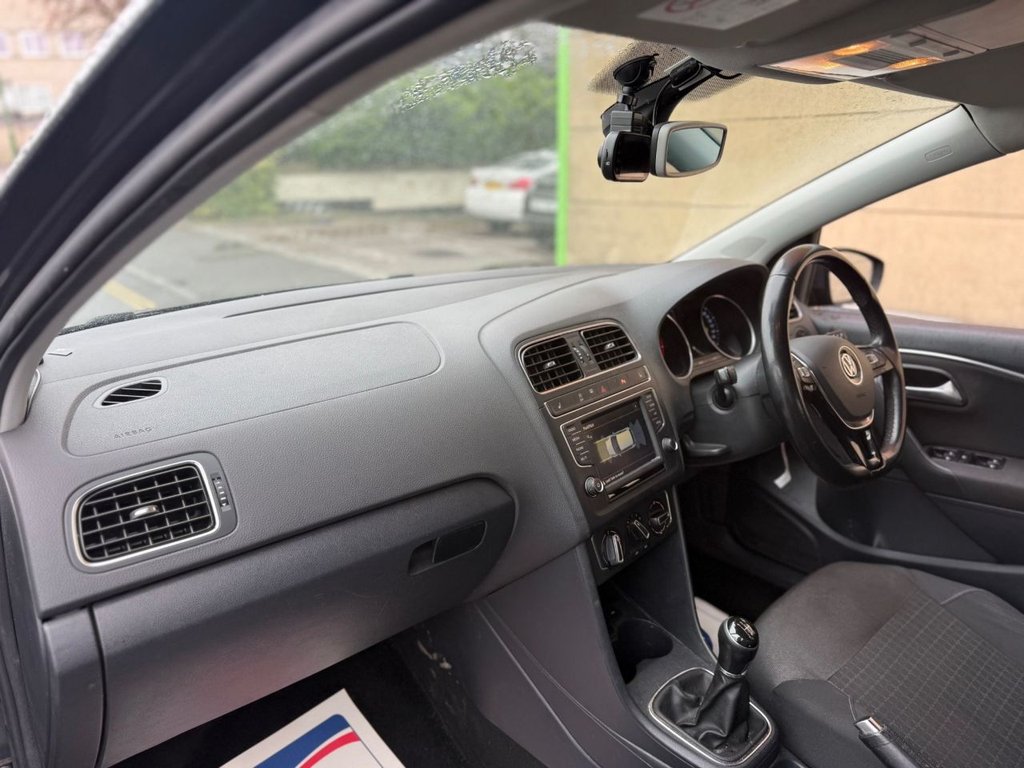Used Volkswagen Polo 2015 for sale - 77785987: Photo 11