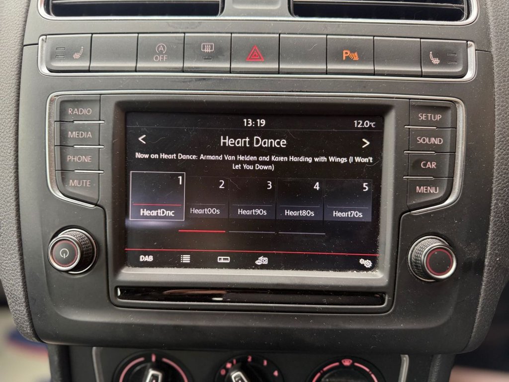 Used Volkswagen Polo 2015 for sale - 77785987: Photo 16