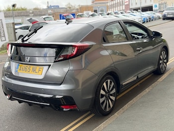 Used Honda Civic 2016 for sale - 78272354: Photo