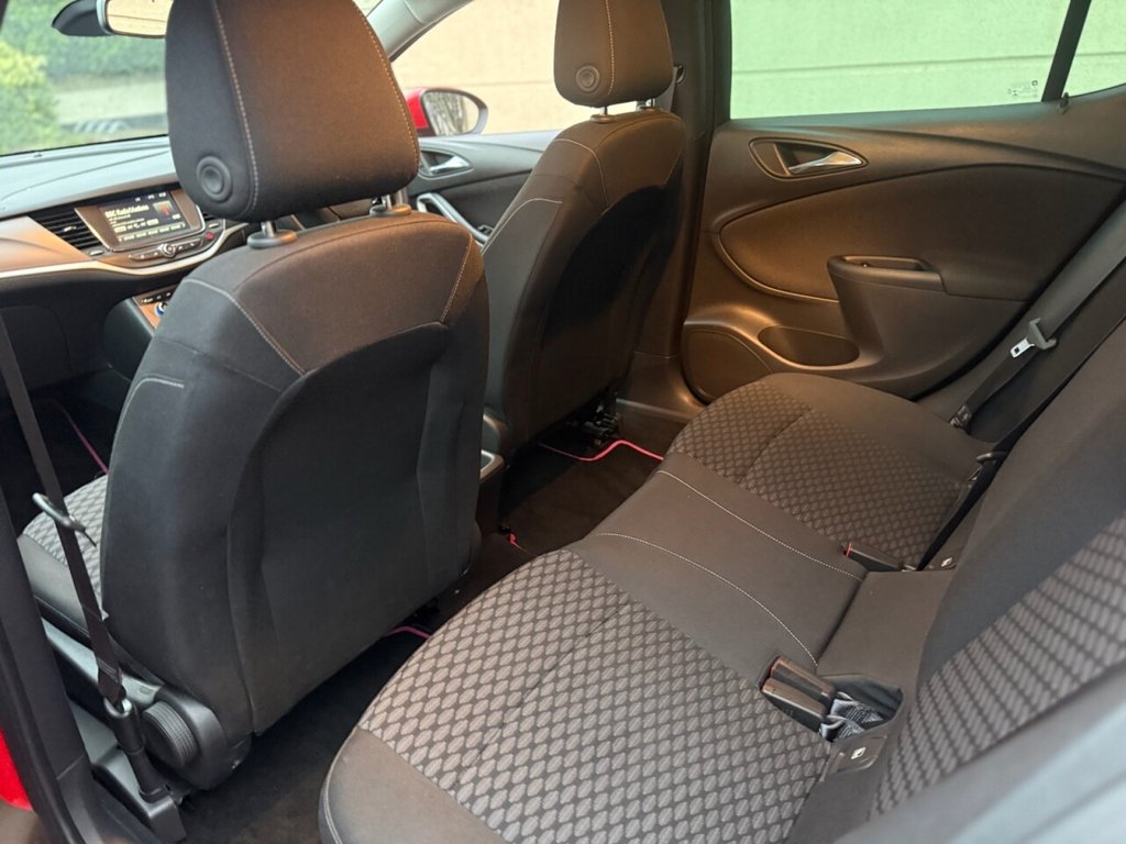 Used Vauxhall Astra 2018 for sale - 77855537: Photo 10