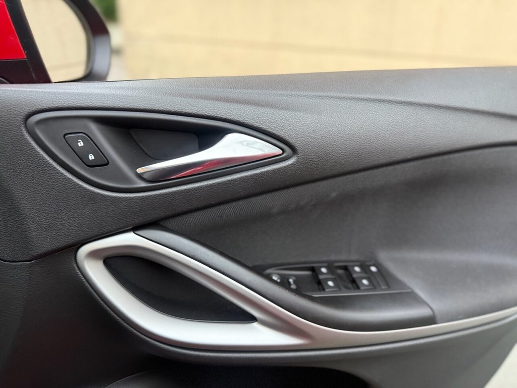 Used Vauxhall Astra 2018 for sale - 77855537: Photo 13