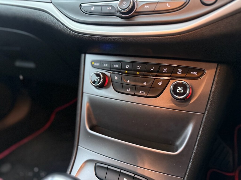 Used Vauxhall Astra 2018 for sale - 77855537: Photo 16