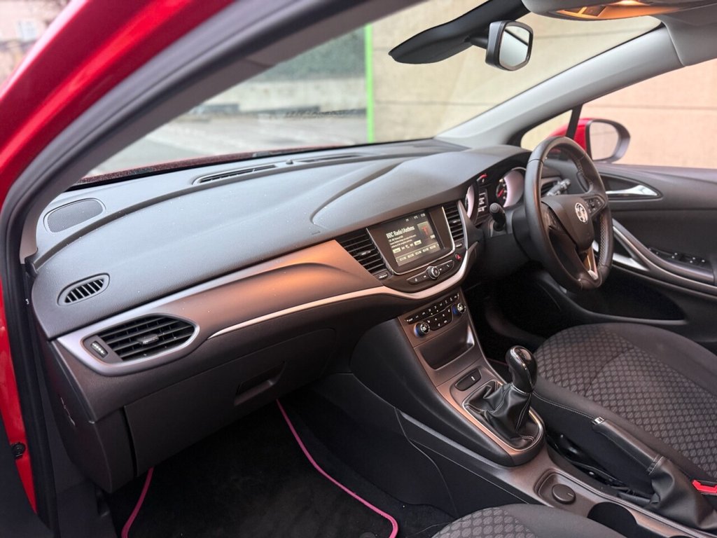 Used Vauxhall Astra 2018 for sale - 77855537: Photo 9