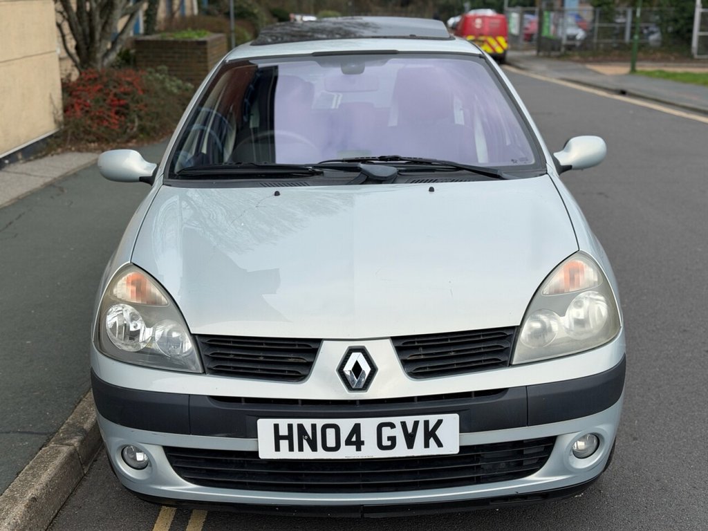 Used Renault Clio 2004 for sale - 77805889: Photo 9