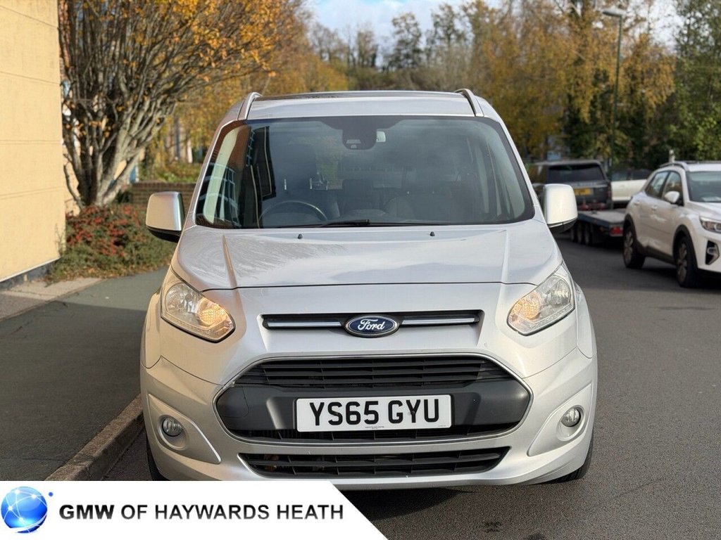 Used Ford Grand Tourneo Connect 2015 for sale - 76570247: Photo 4