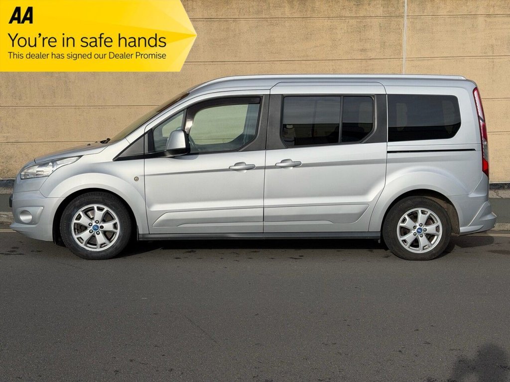 Used Ford Grand Tourneo Connect 2015 for sale - 76570247: Photo 5
