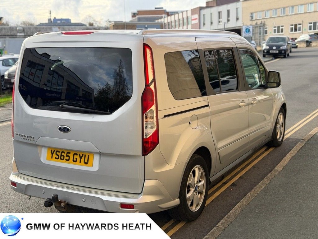 Used Ford Grand Tourneo Connect 2015 for sale - 76570247: Photo 7