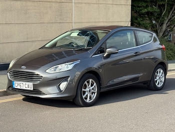 Used Ford Fiesta 2017 for sale - 79305543: Photo