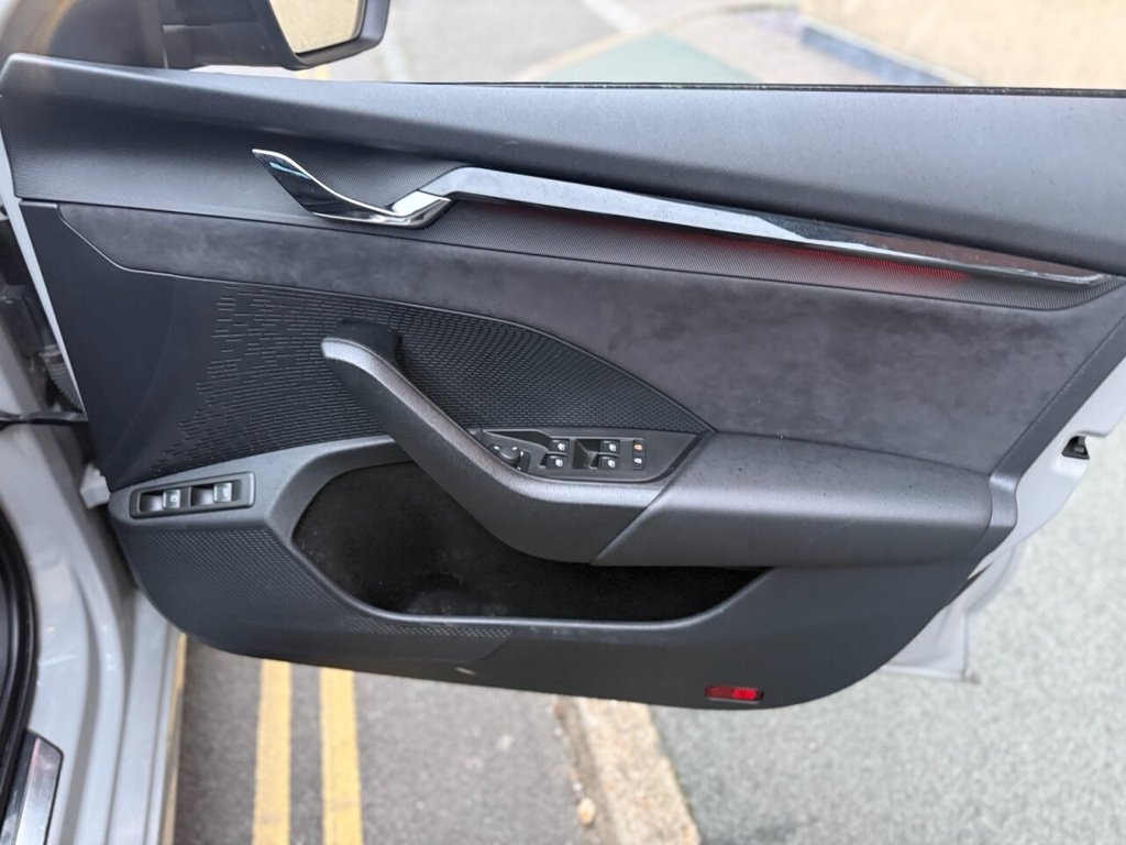 Used Skoda Octavia 2021 for sale - 77855540: Photo 18