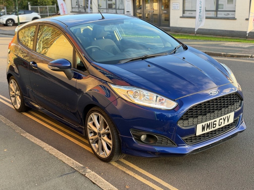 Used Ford Fiesta 2016 for sale - 76617824: Photo 3
