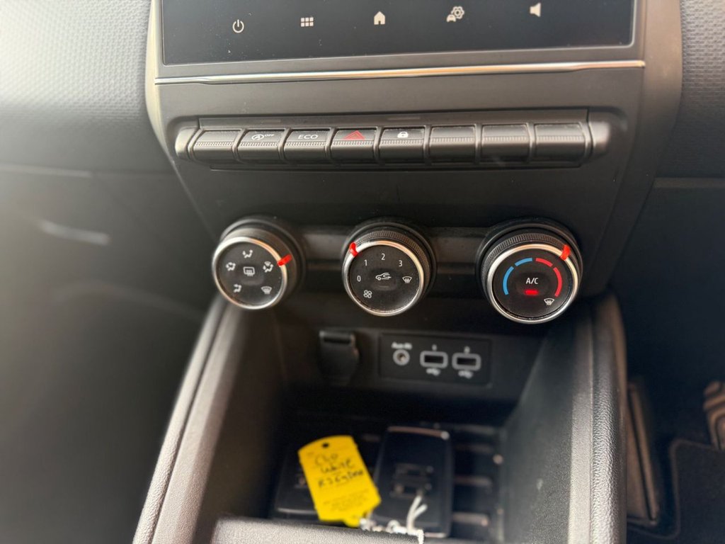 Used Renault Clio 2019 for sale - 76740644: Photo 19