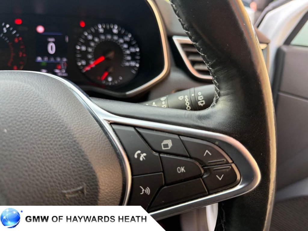 Used Renault Clio 2019 for sale - 76740644: Photo 25