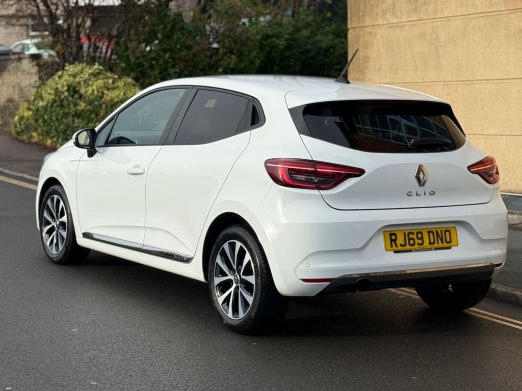 Used Renault Clio 2019 for sale - 76740644: Photo 4
