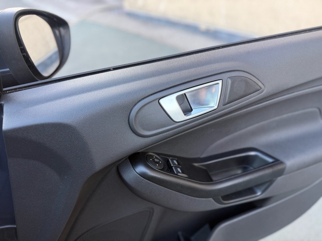 Used Ford Fiesta 2015 for sale - 78059563: Photo 23