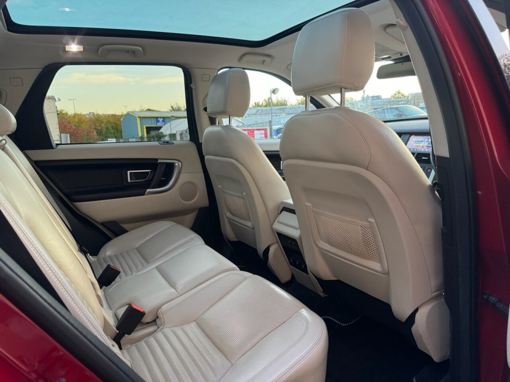 Used Land Rover Discovery Sport 2017 for sale - 76535647: Photo 11