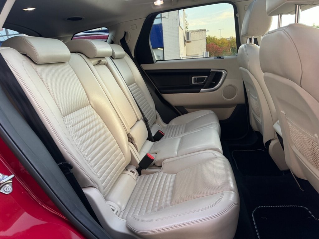 Used Land Rover Discovery Sport 2017 for sale - 76535647: Photo 15