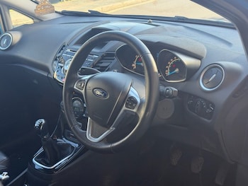 Used Ford Fiesta 2014 for sale - 78682465: Photo