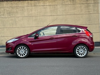 Used Ford Fiesta 2014 for sale - 79089747: Photo