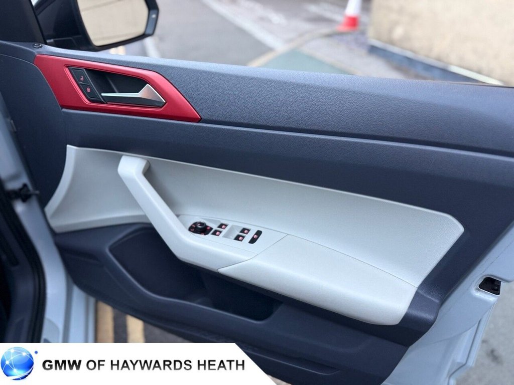 Used Volkswagen Polo 2019 for sale - 76574756: Photo 26