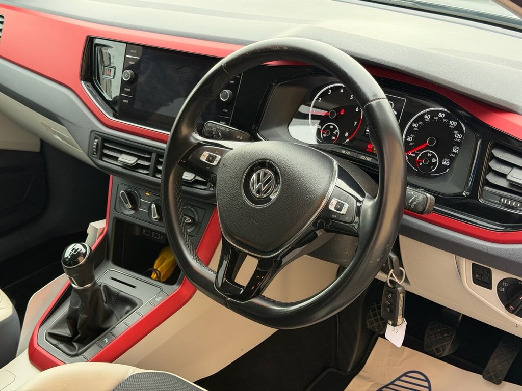 Used Volkswagen Polo 2019 for sale - 76574756: Photo 3