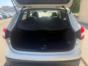 Used Nissan Qashqai 2017 for sale - 79058969: Photo