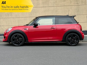 Used MINI Hatch 2019 for sale - 78288435: Photo