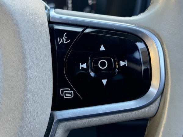 Used Volvo XC90 2015 for sale - 76223715: Photo 11