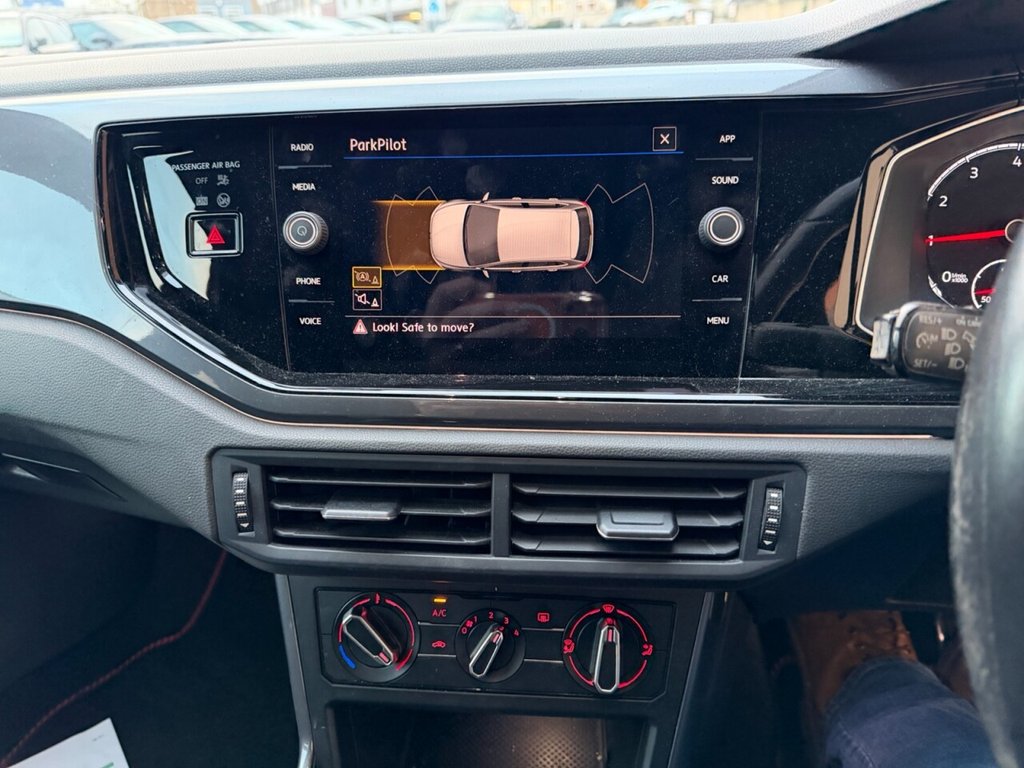 Used Volkswagen Polo 2019 for sale - 76642696: Photo 12