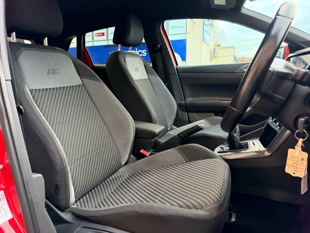 Used Volkswagen Polo 2019 for sale - 76642696: Photo 2