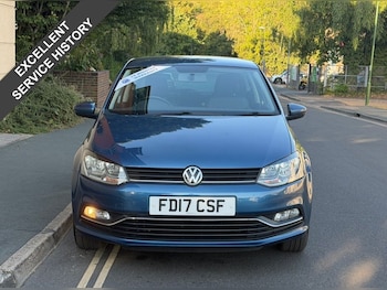 Used Volkswagen Polo 2017 for sale - 79523218: Photo