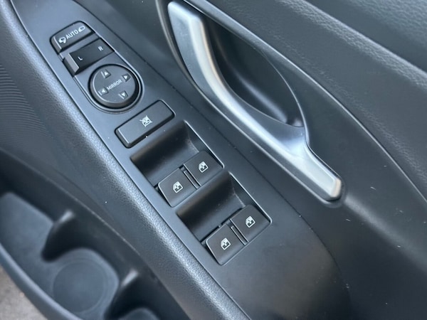 Used Hyundai i30 2018 for sale - 76190768: Photo 17