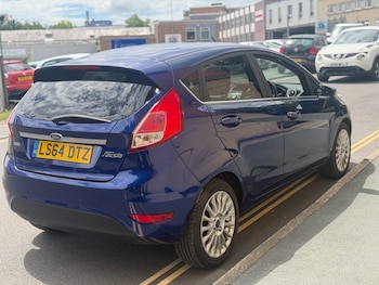 Used Ford Fiesta 2014 for sale - 79059331: Photo
