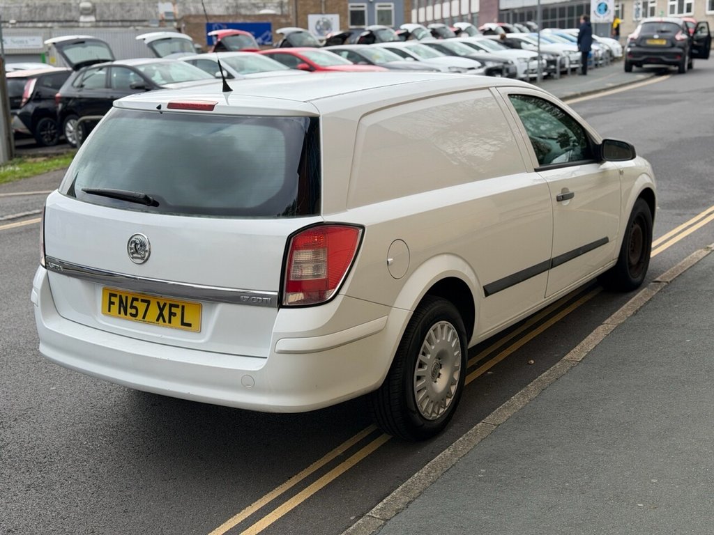 Used Vauxhall Astra Van 2007 for sale - 78134152: Photo 2
