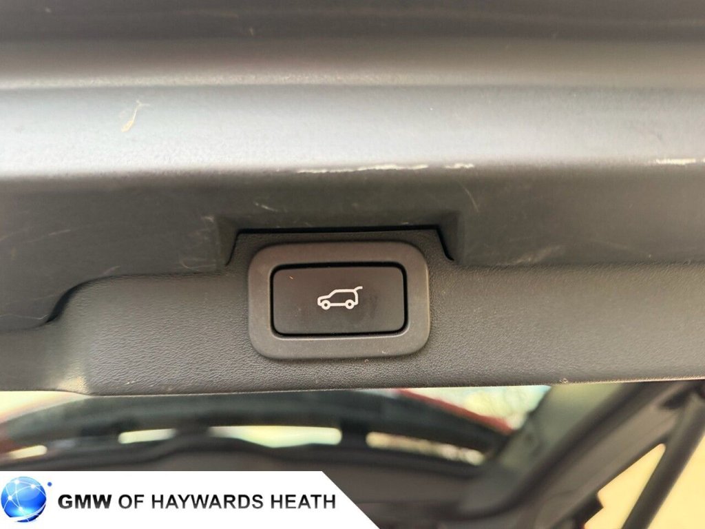 Used Land Rover Discovery 2017 for sale - 76923770: Photo 18