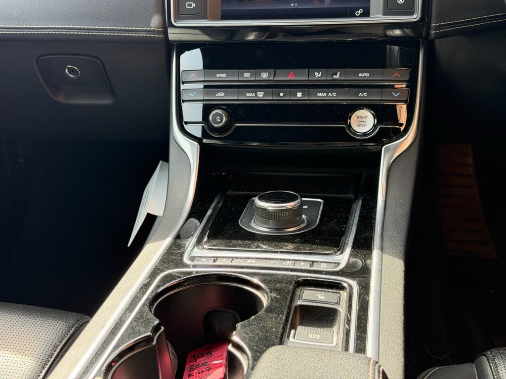 Used Jaguar XE 2017 for sale - 78200593: Photo 13