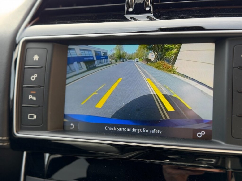 Used Jaguar XE 2017 for sale - 78200593: Photo 18