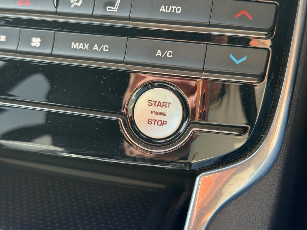 Used Jaguar XE 2017 for sale - 78200593: Photo 19