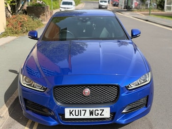 Used Jaguar XE 2017 for sale - 78200593: Photo