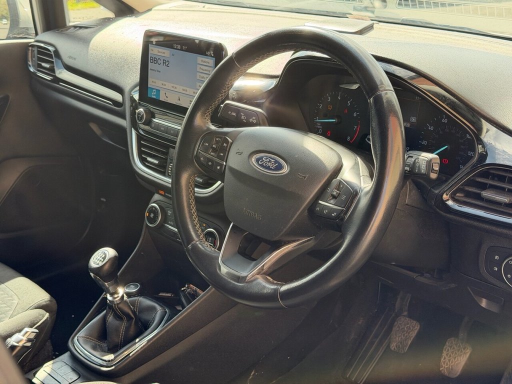 Used Ford Fiesta 2018 for sale - 78111120: Photo 2