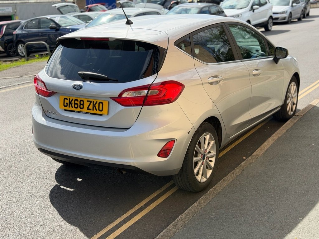 Used Ford Fiesta 2018 for sale - 78111120: Photo 4