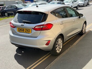 Used Ford Fiesta 2018 for sale - 78111120: Photo