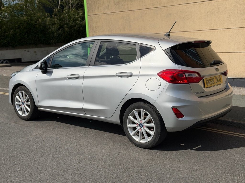 Used Ford Fiesta 2018 for sale - 78111120: Photo 6