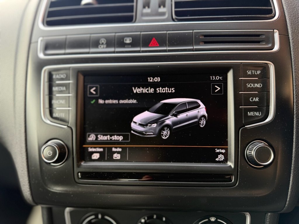 Used Volkswagen Polo 2014 for sale - 76345849: Photo 31