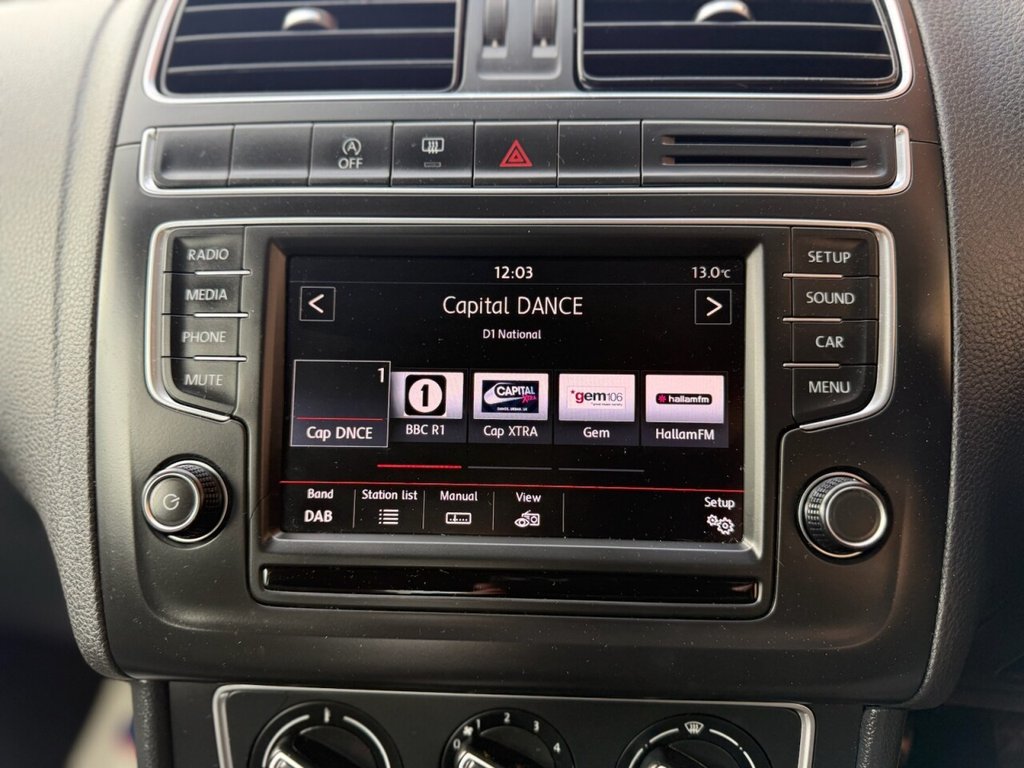 Used Volkswagen Polo 2014 for sale - 76345849: Photo 32