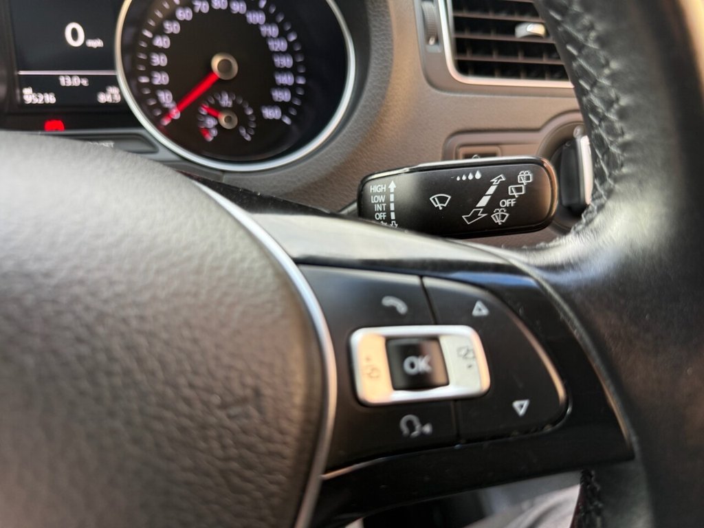 Used Volkswagen Polo 2014 for sale - 76345849: Photo 36