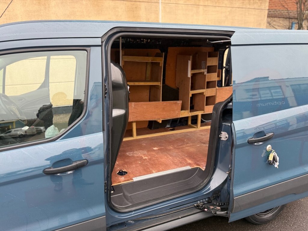 Used Ford Transit Connect 2017 for sale - 76724974: Photo 12